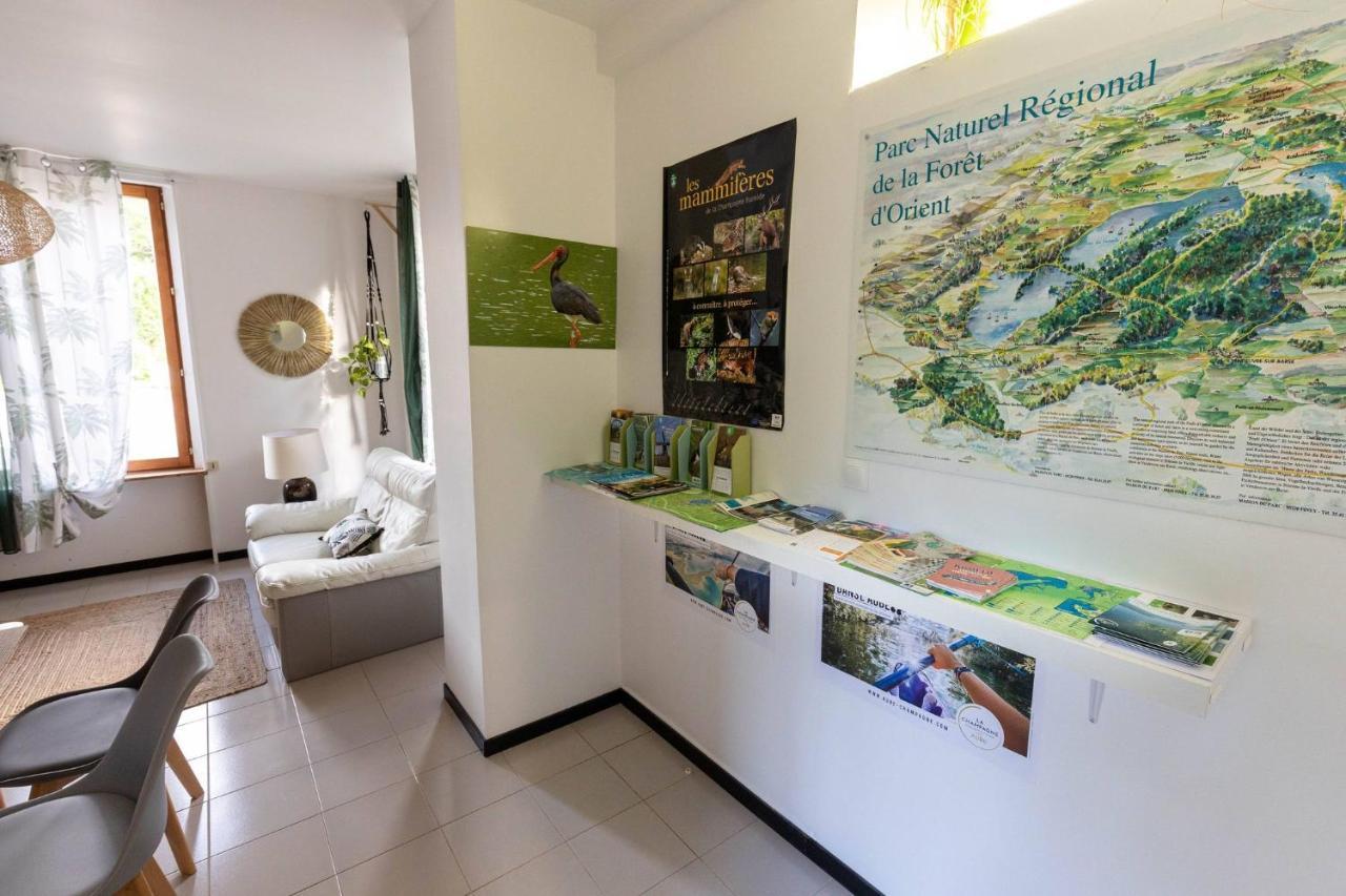 Maison La Cigogne Noire La Loge-aux-Chevres Exteriér fotografie